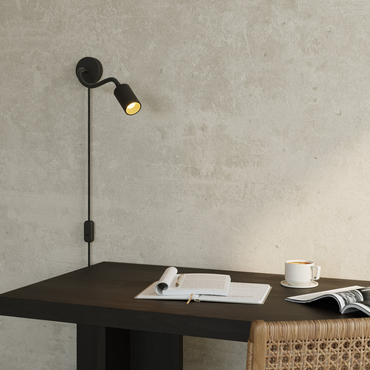 Lampada con spina e braccio snodabile, faretto Spotlight GU10 Bispot - Nero