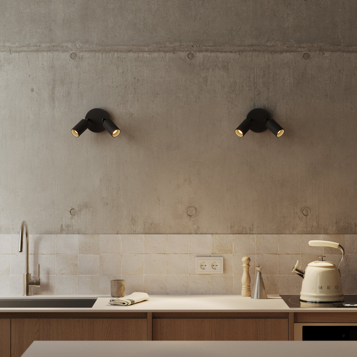 Lampada da parete o soffitto con 2 faretti GU10 Bispot orientabili - Nero - Creative Cables