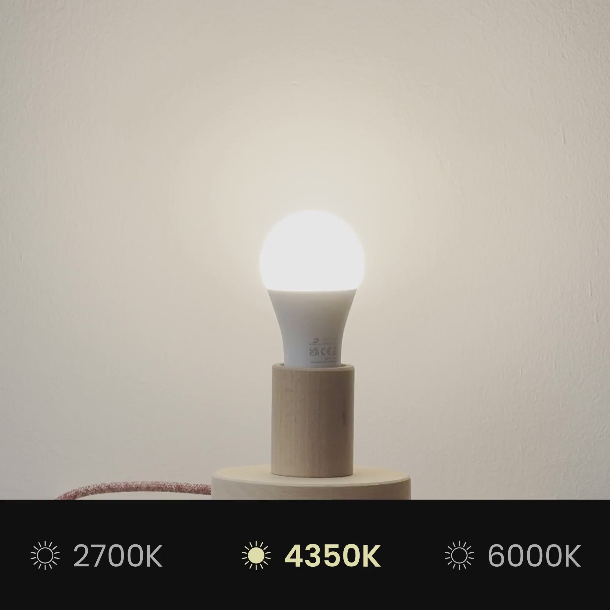 Załaduj wideo: Lampa wisząca z kloszem i abażurem w tkaninie Cylindro Medium Arenal piaskowy - Made in Italy